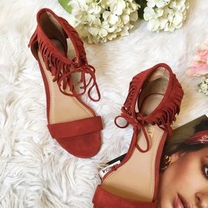 Report fringe Strappy small wedge sandal
